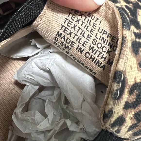 Torrid slip ons - Picture 6 of 6